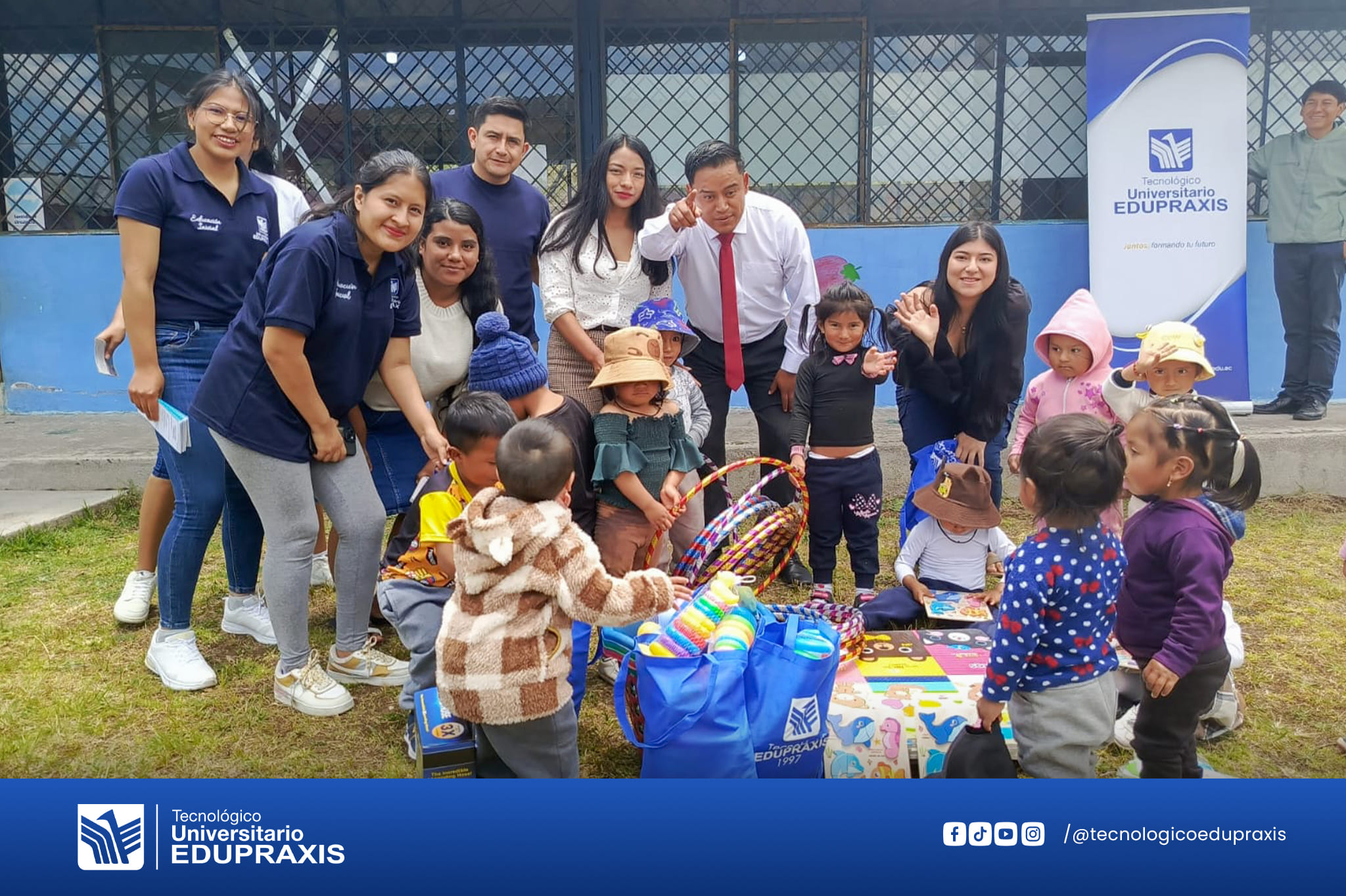 Entrega de proyecto de vinculación para fortalecimiento de habilidades motrices Entrega de proyecto de vinculación para fortalecimiento de habilidades motrices